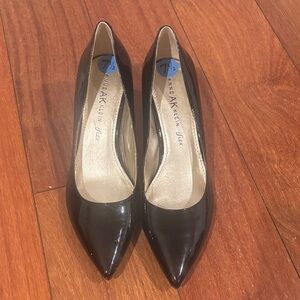Anne Klein Black Patent Heels
